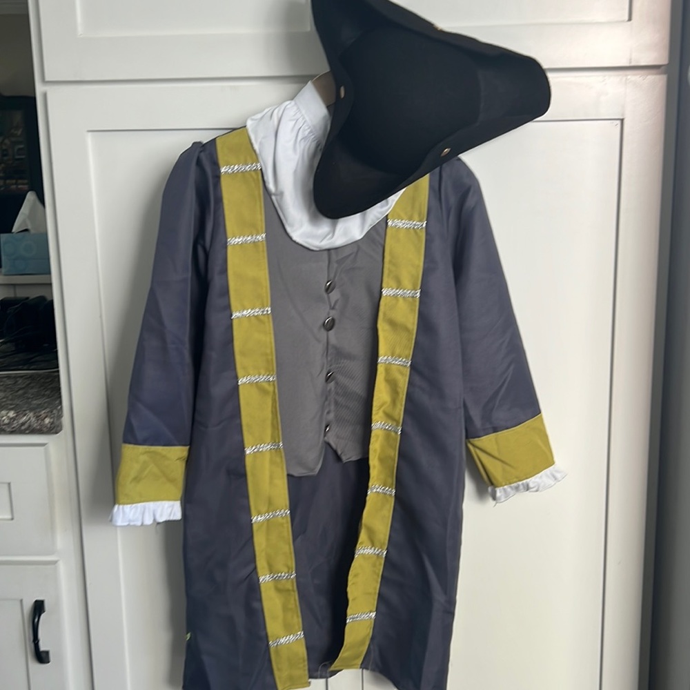 Colonial American Costume Set
